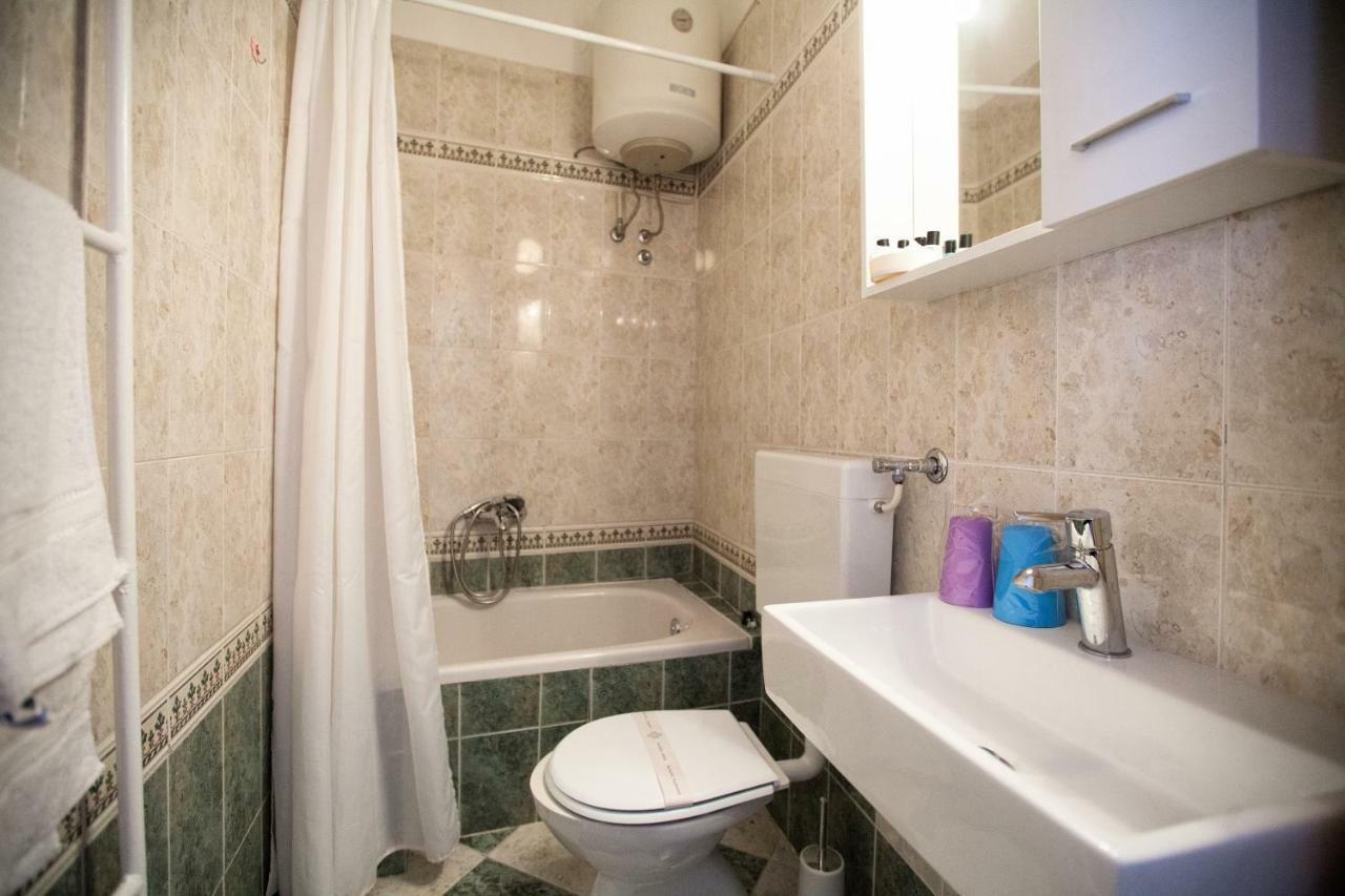 Apartment Rosy Pula Exterior photo