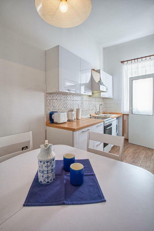 Apartment Rosy Pula Exterior photo